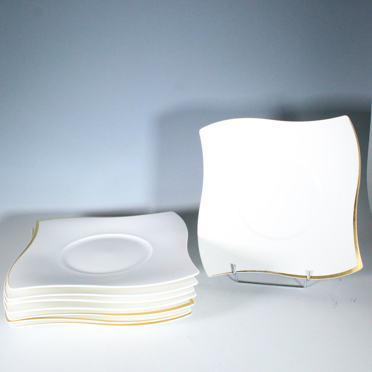 Villeroy & Boch, 'New Wave', Platzteller (8).