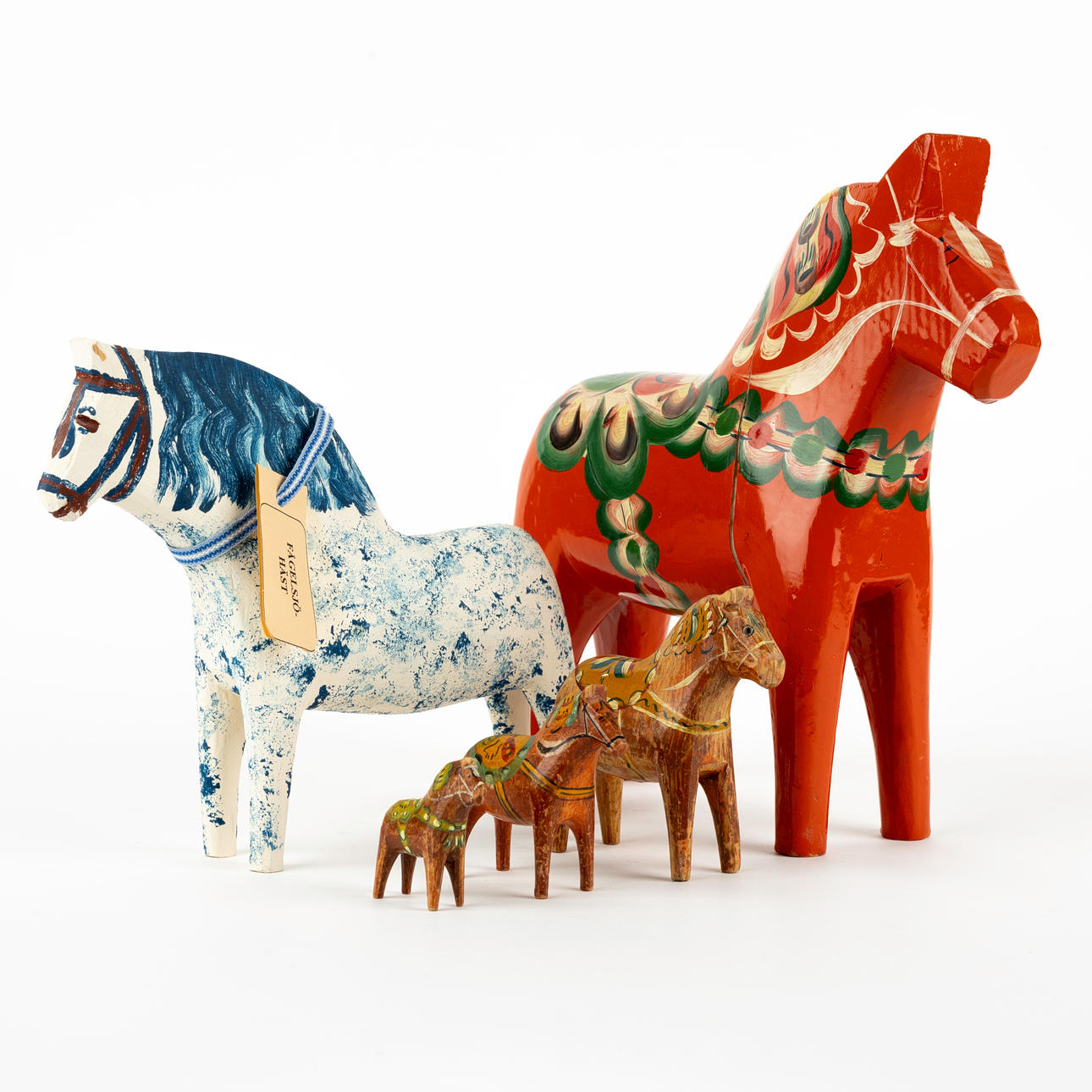 DALAHÄSTAR, 5 stycken, Dalarna 1900-tal.