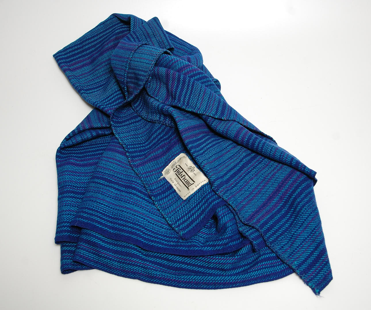 PLÄD, ull, Tidstrand design Viola Gråsten.