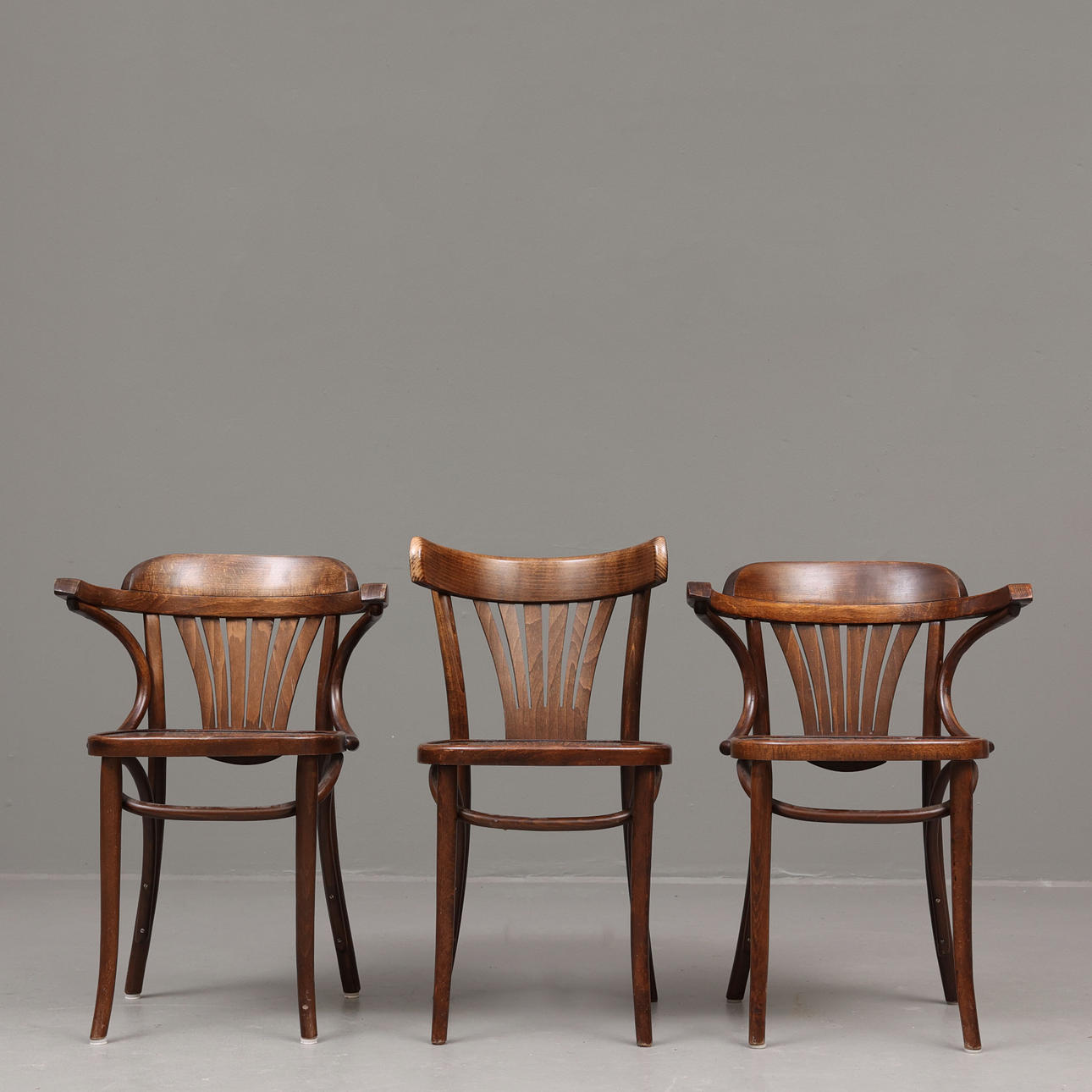 STOLE, tre stk. Thonet, Polen, 20. årh.