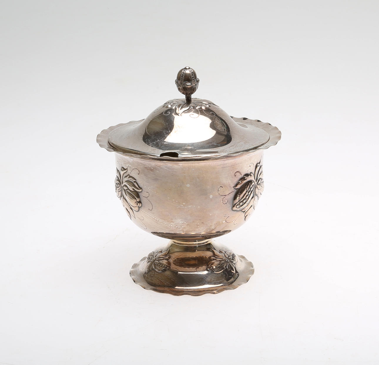 STRÖSOCKERSKÅL, silver, 1951.