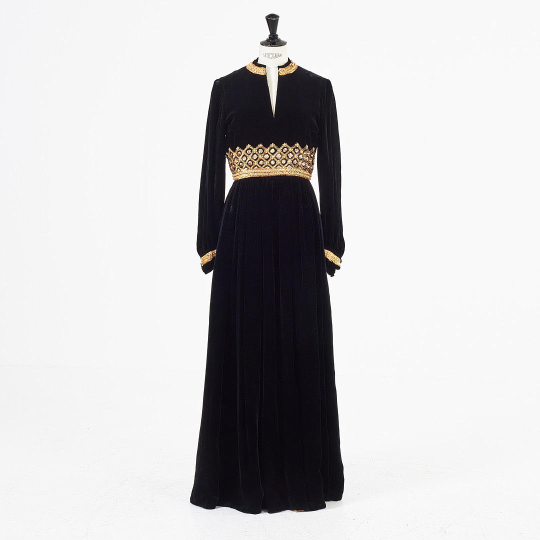 sachin and babi light blue dress Vintage Pierre Balmain Evening Dresses and Gowns - 42 For Sale at 1stDibs