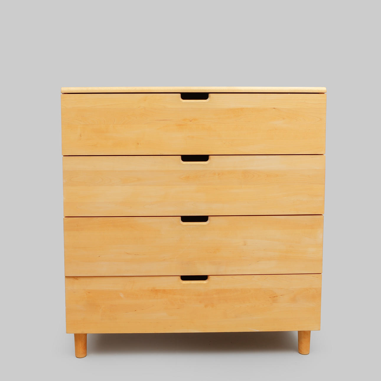 NIRVAN RICHTER. Byrå, Norrgavel.