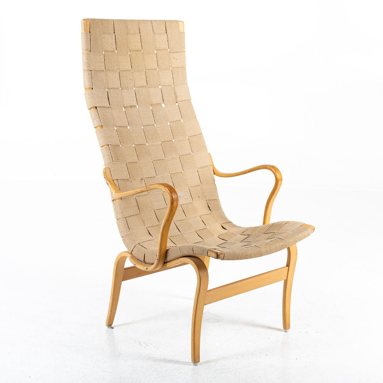 BRUNO MATHSSON. BRUNO MATHSSON. Fåtölj "Eva hög", Brännmärkt Bruno Mathsson Design, Made in Sweden.