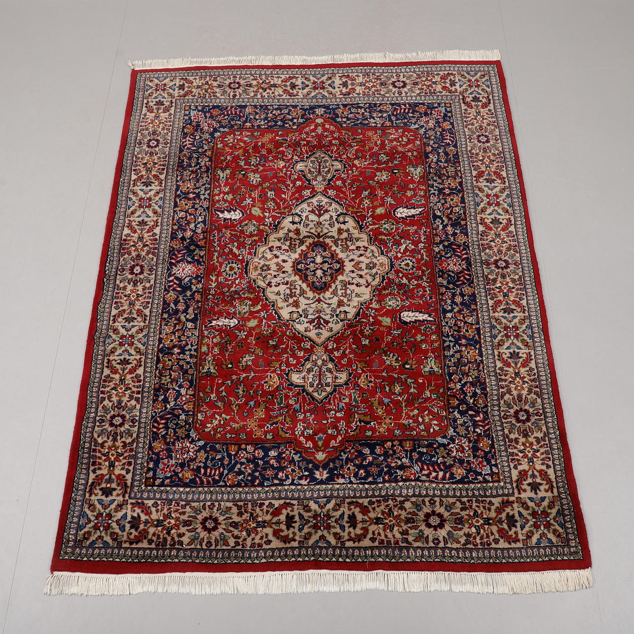 A CARPET, Oriental, Persian, 238 x 181 cm.