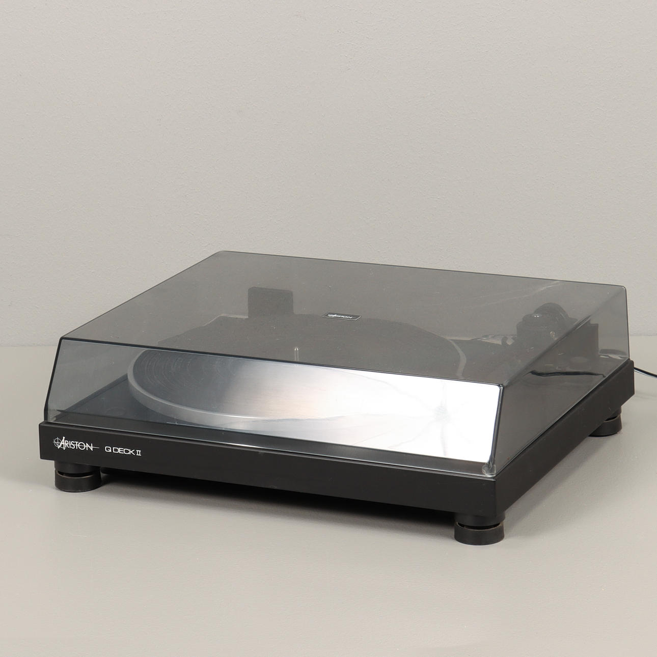 TURNTABLE Ariston Q-Deck II.