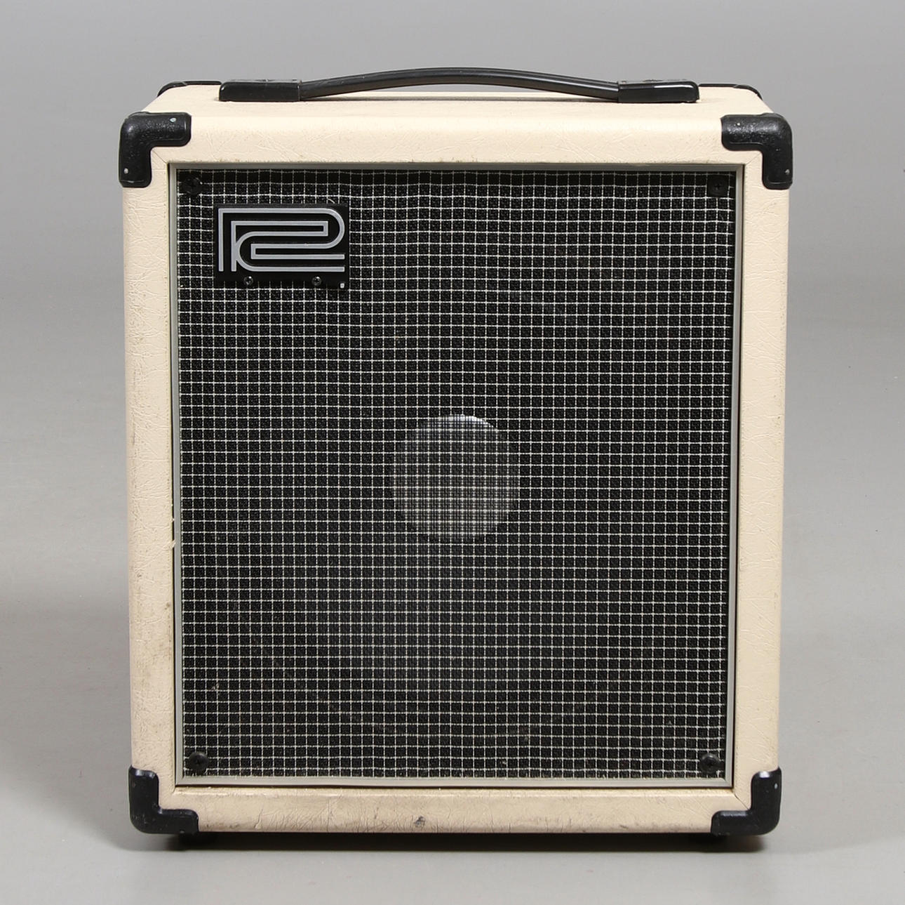 Ein Roland Cube-60-Verstärker, später Teil des 20. Jahrhunderts 