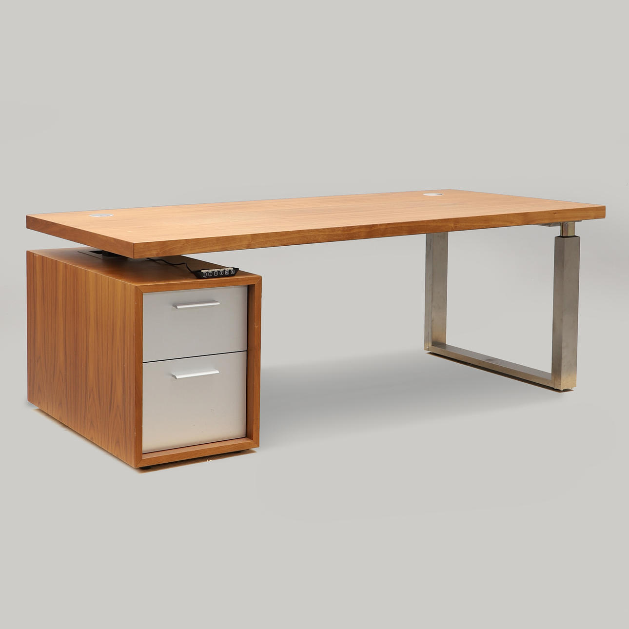 ANDERS LUNDQVIST. DESK, Go-Desk Master, GUBI.