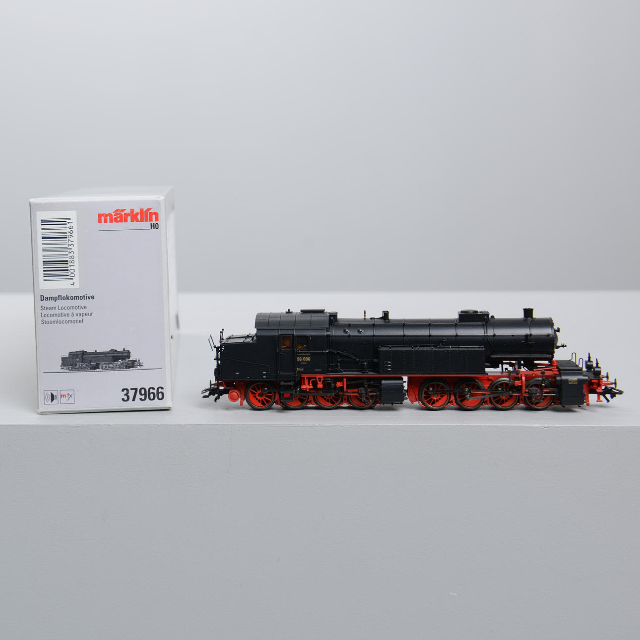 MÄRKLIN, 37966, Dampflokomotive (digital).