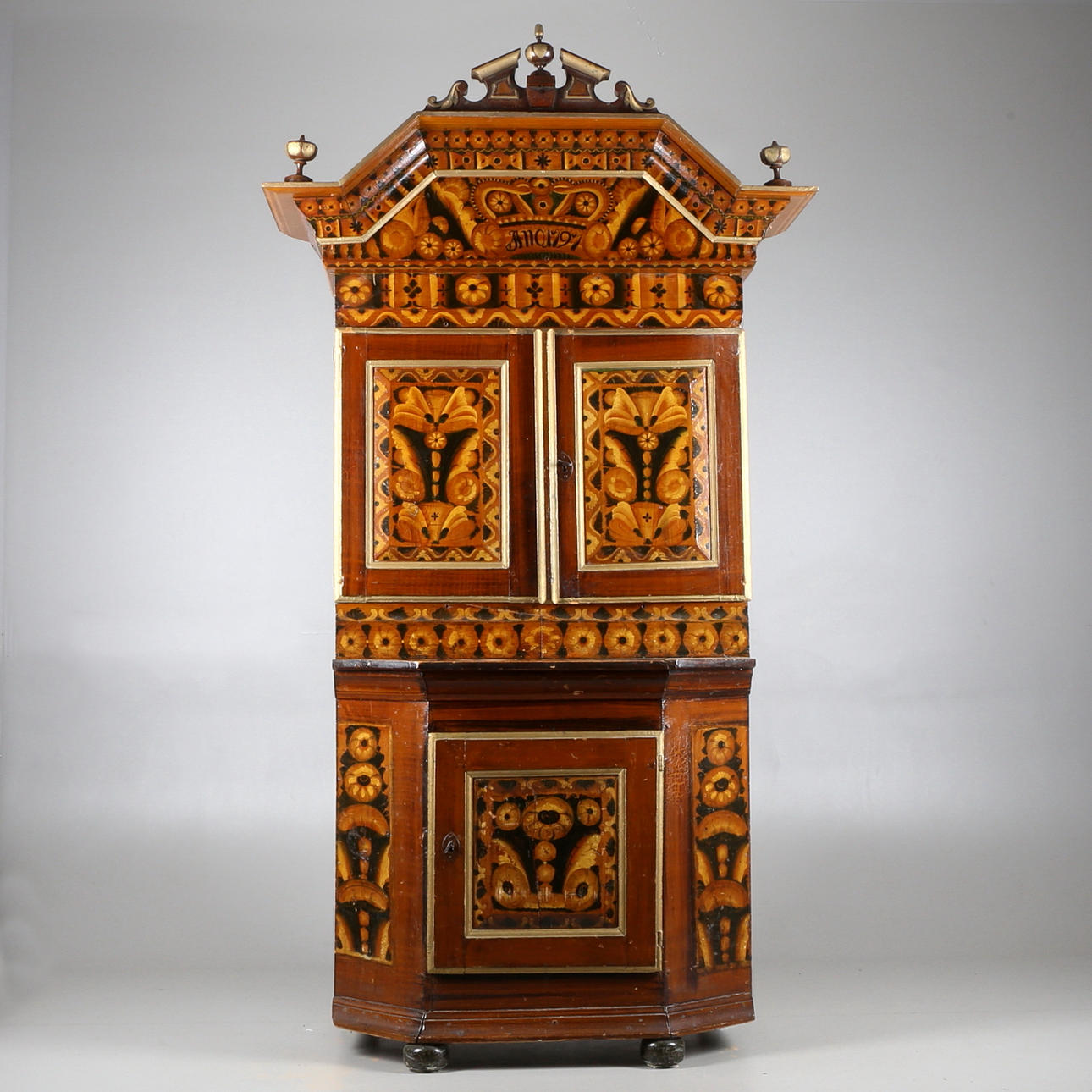 SKÄNKSKÅP, Dalarna, allmoge, trä, kurbits, daterat 1797.