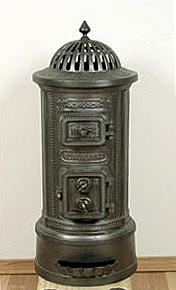 Kamin i gjutjärn. 1800-talets slut.