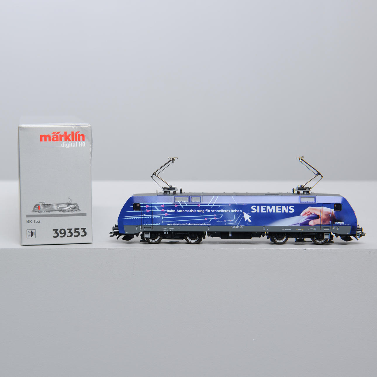 MÄRKLIN, 39353, digitale Elektrolokomotive.