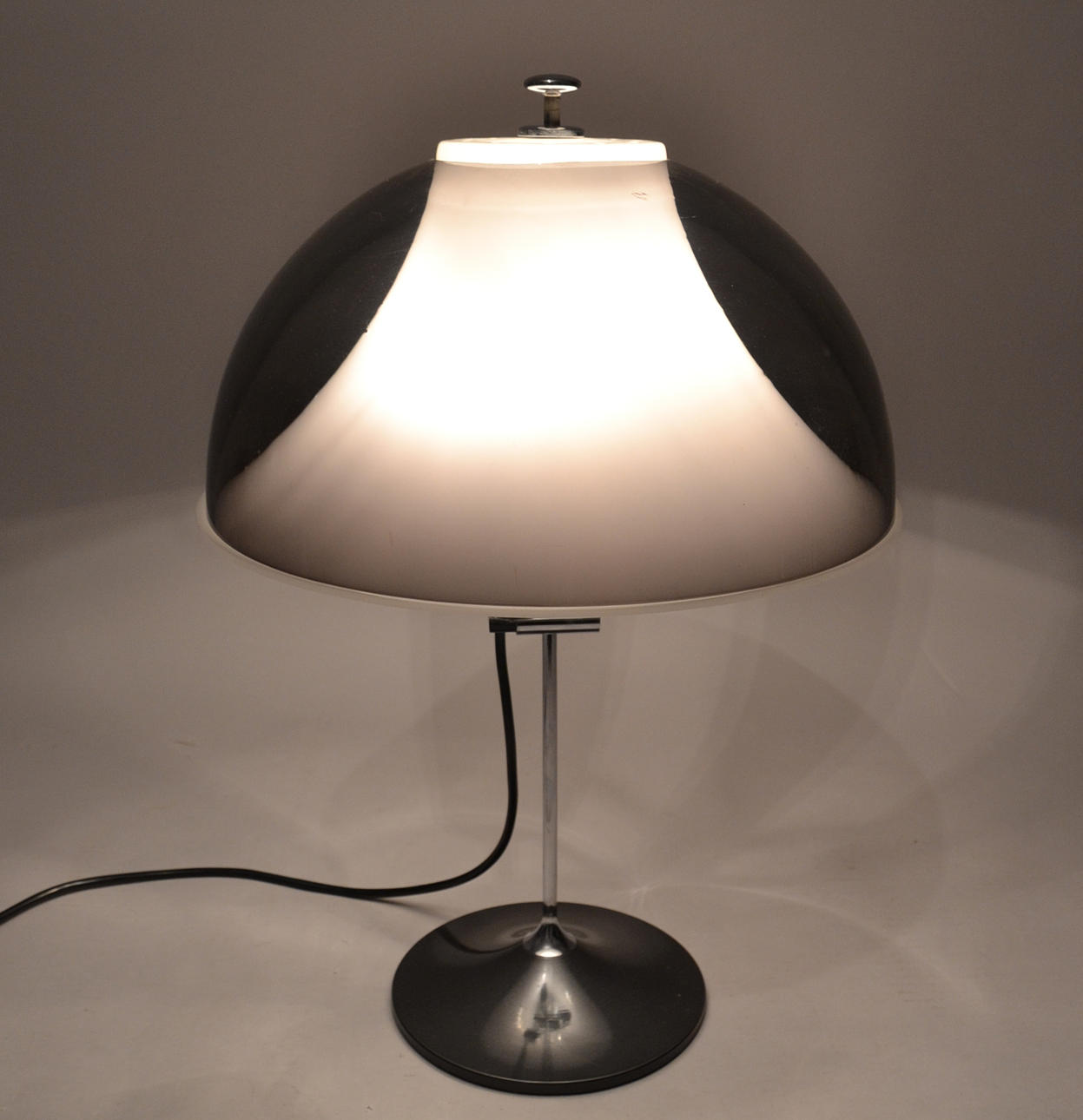 LAMPA ITALIEN 70-TAL.