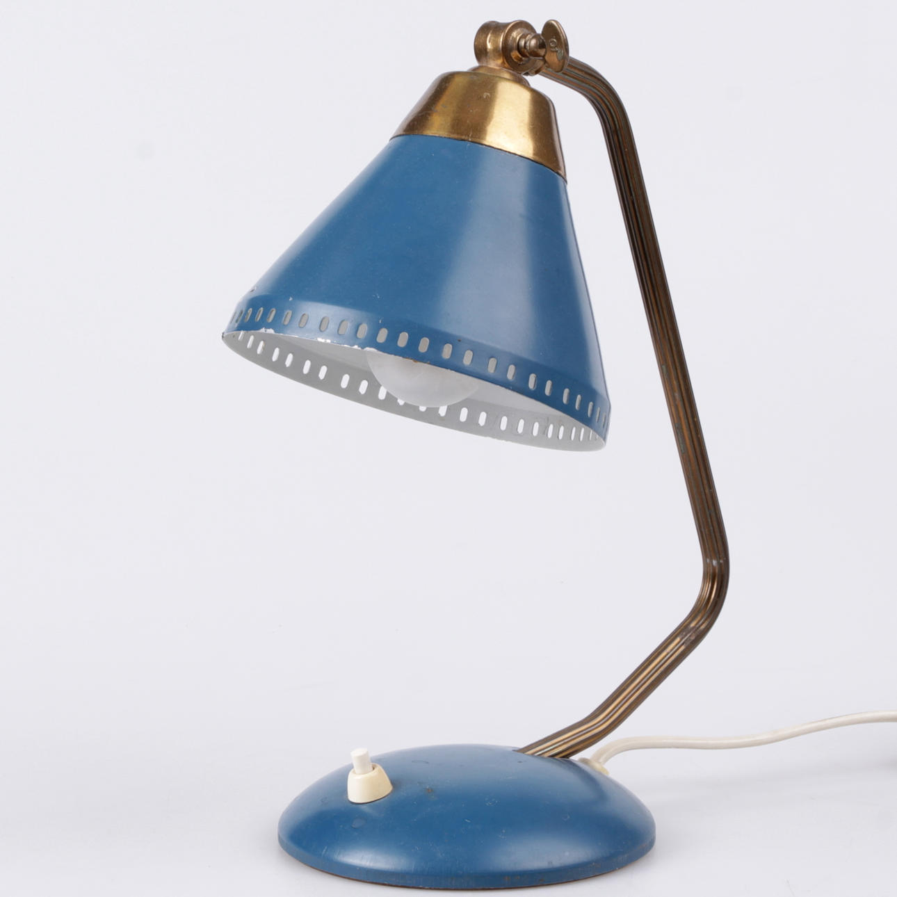 BORDSLAMPA, metall samt mässing, Modell 40, Ewå, Värnamo, 1950/60-tal.