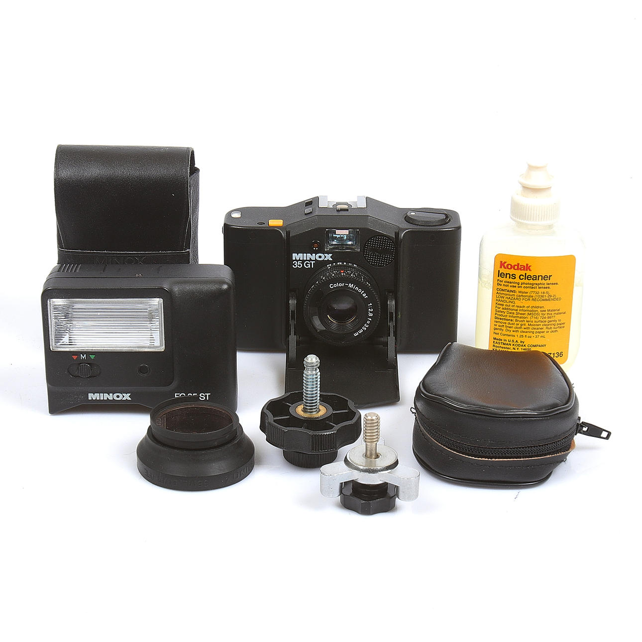 CAMERA WITH FLASH, Minox 35 GT. FC 35 PCS. 20th century. Photo