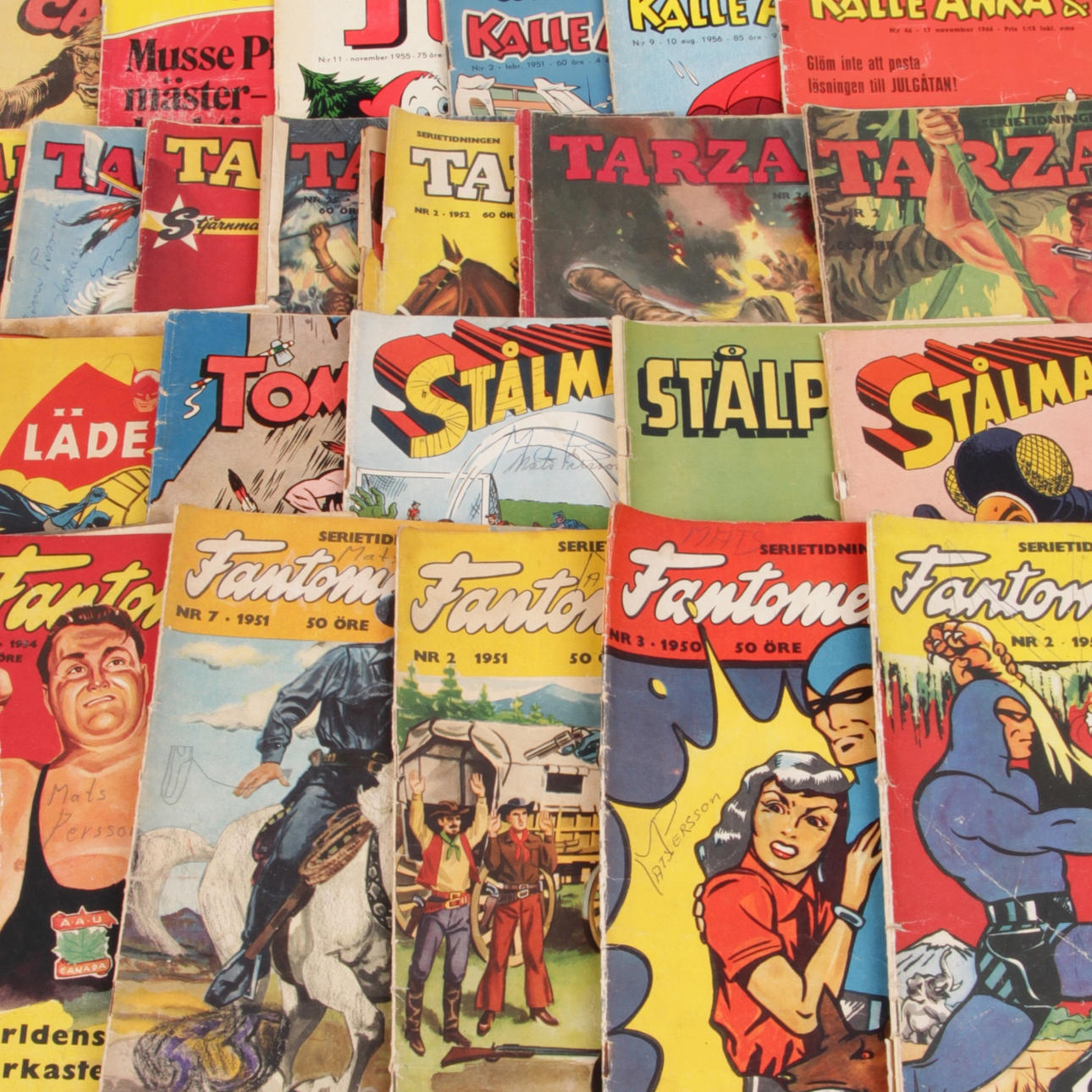 SERIETIDNINGAR, 26 st. Delvis Fantomen, Tarzan och Kalle Anka.