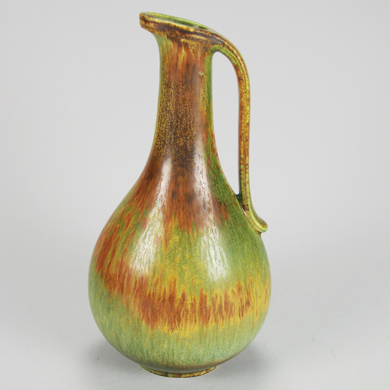 VAS MED HÄNKEL, stengods, Gunnar Nylund, Rörstrand.