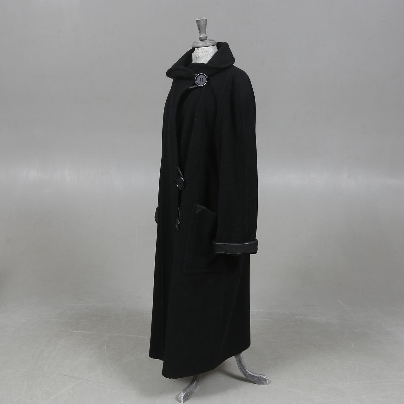 GUNILLA PONTÉN. coat, wool blend.