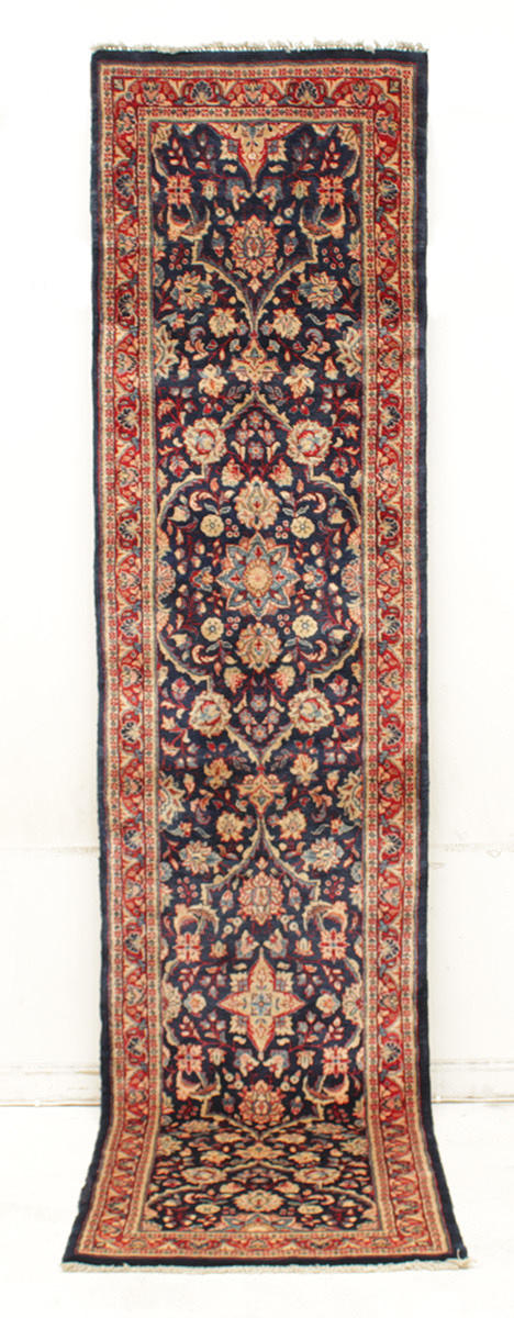 MATTA, Persisk, Saruk (fine), gallerimodell, 386 x 85 cm.