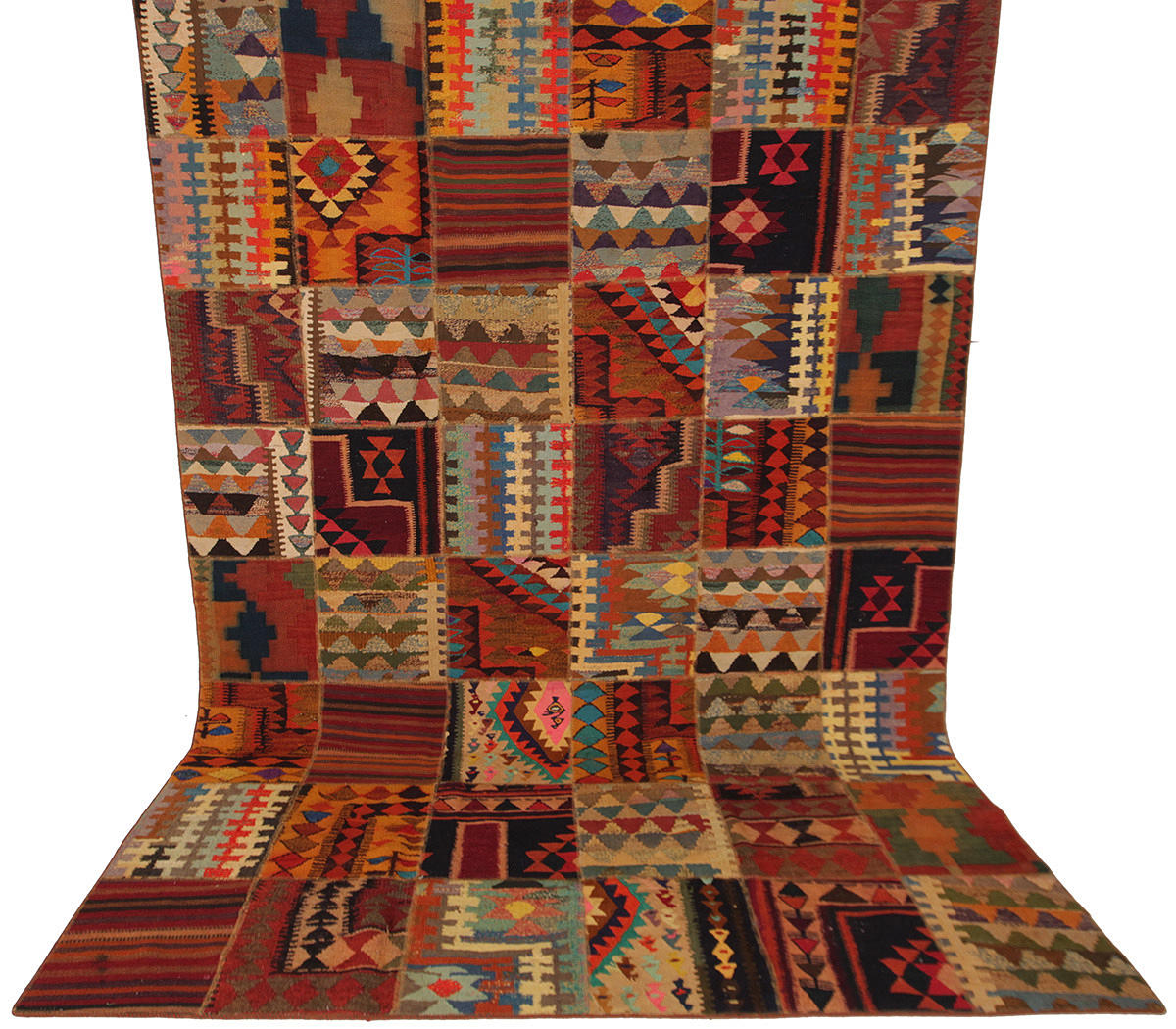 MATTA, PATCHWORK, Persien, 315 x 240 cm.