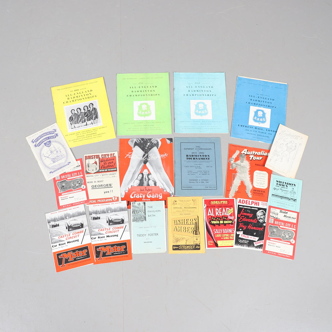 EN SAMLING AF SPORTSPROGRAMMER OG EPHEMERA.