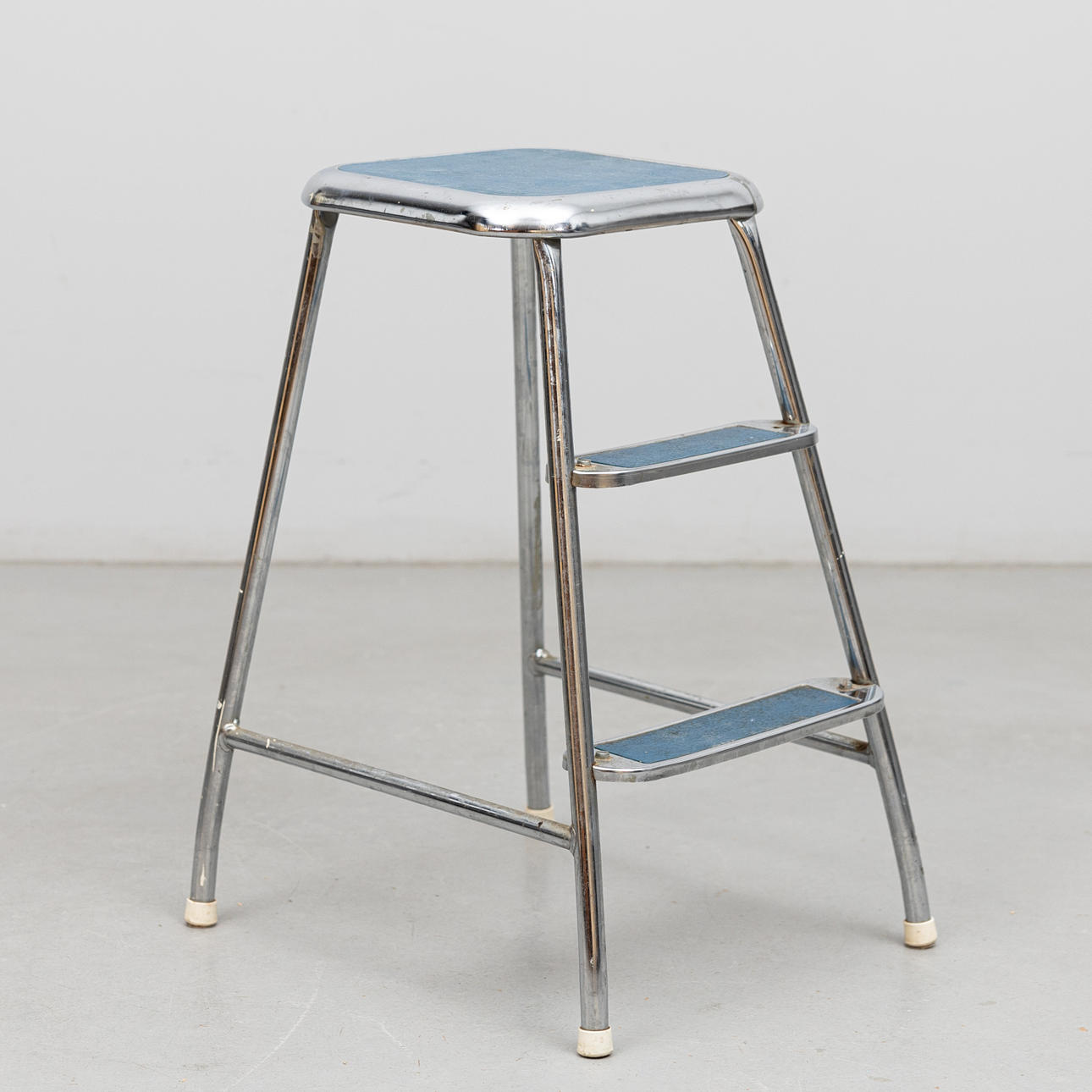 PALETA ESCALONADA, acero, AW/AB.