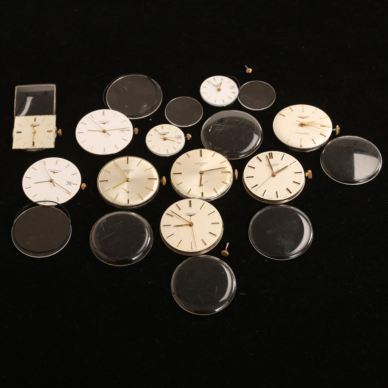 KELLOT/VARAOSAT, 12 kpl, rannekelloihin, Longines.