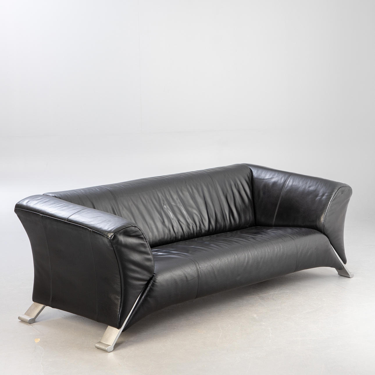 3-personers sofa „322" af ROLF BENZ.