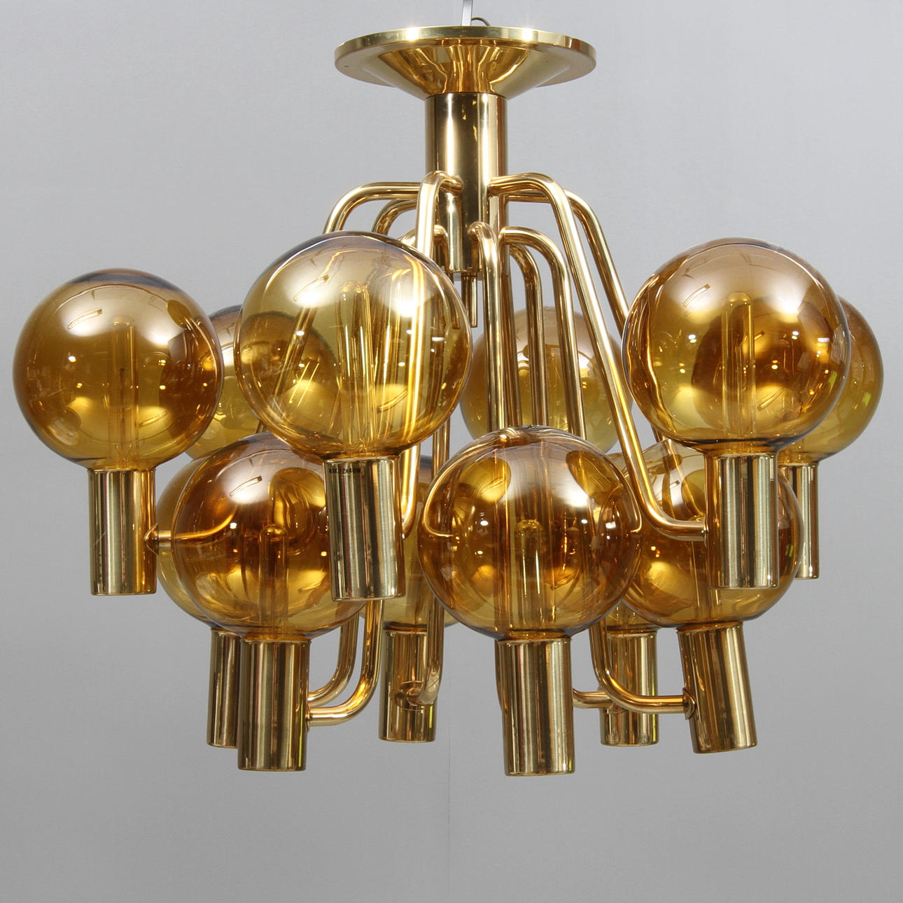 TAKLAMPA, troligen Hans Agne Jakobsson för Markaryd, 1900-talets andra hälft.