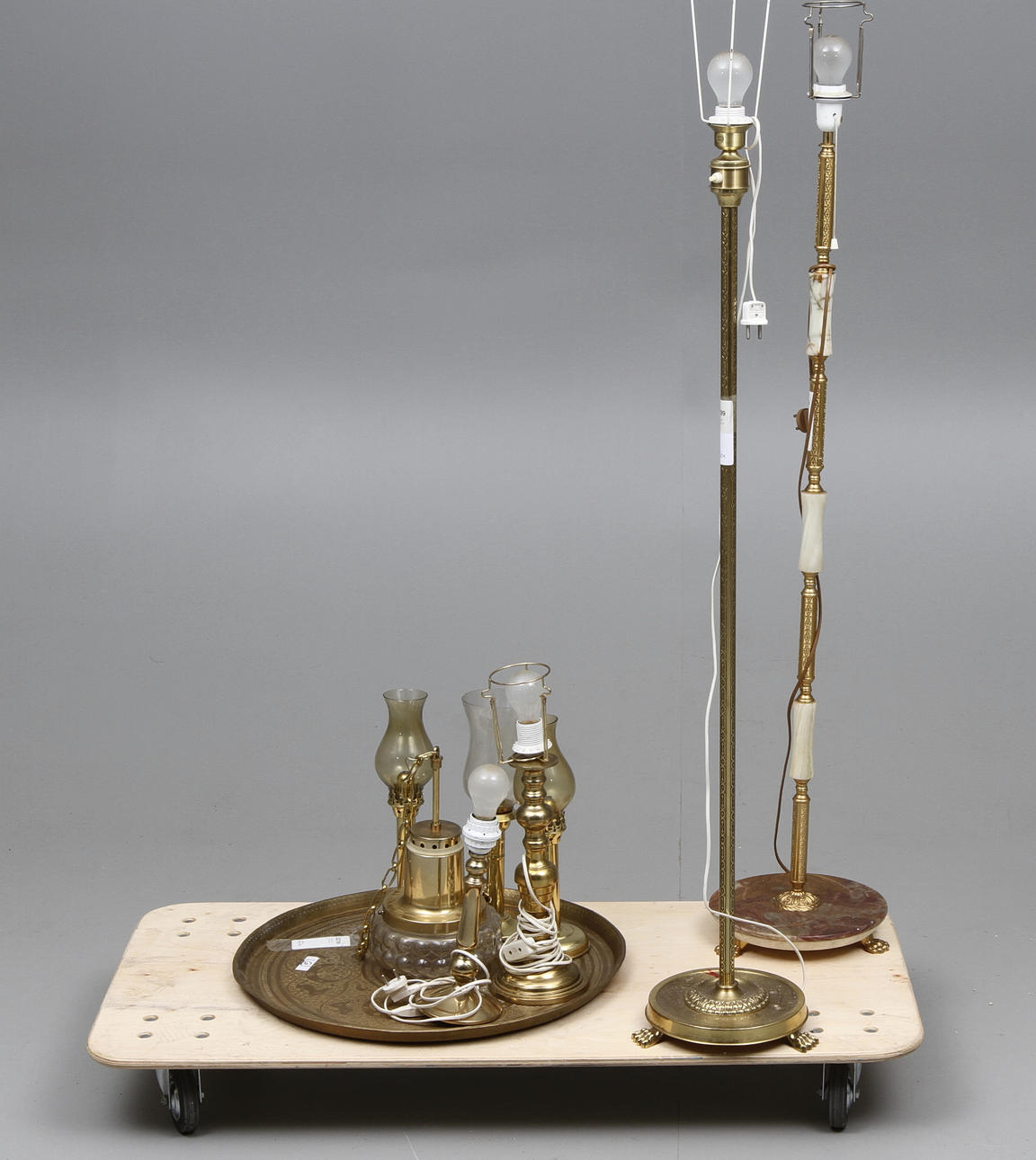 LAMPOR och LYKTOR, mm 8 del.