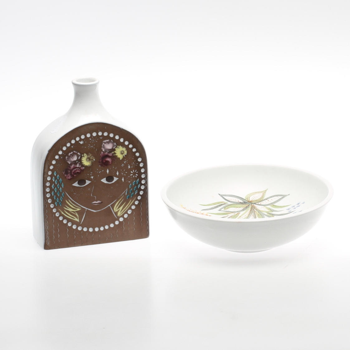 VAS och FAT, keramik, Mari Simmulsson samt Lars Thorén, Uppsala Ekeby och Rörstrand, 1900-tal.