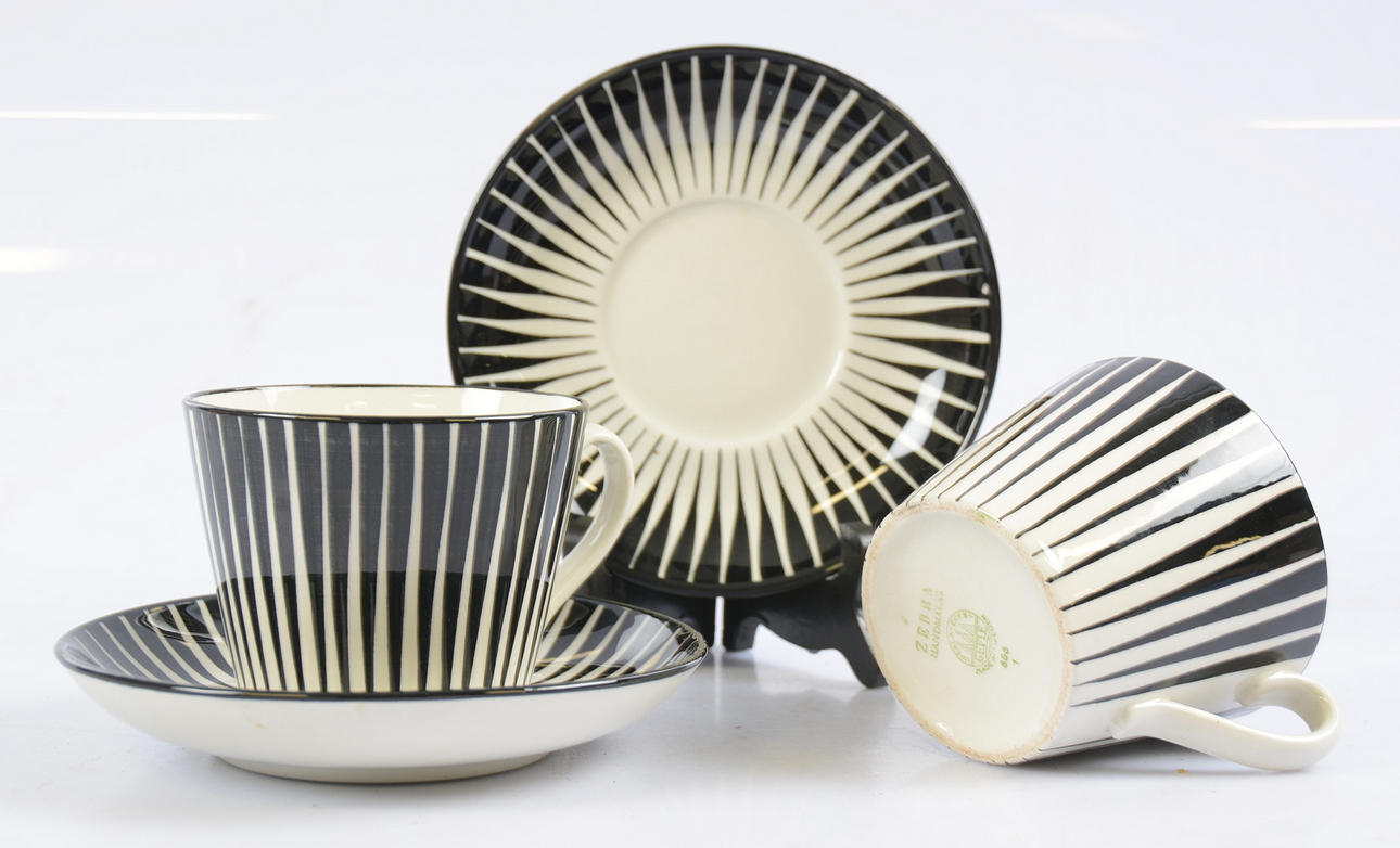 TEKOPPAR, med fat, 2 st, porslin, "Zebra" Eugen Trost, Upsala-Ekeby.