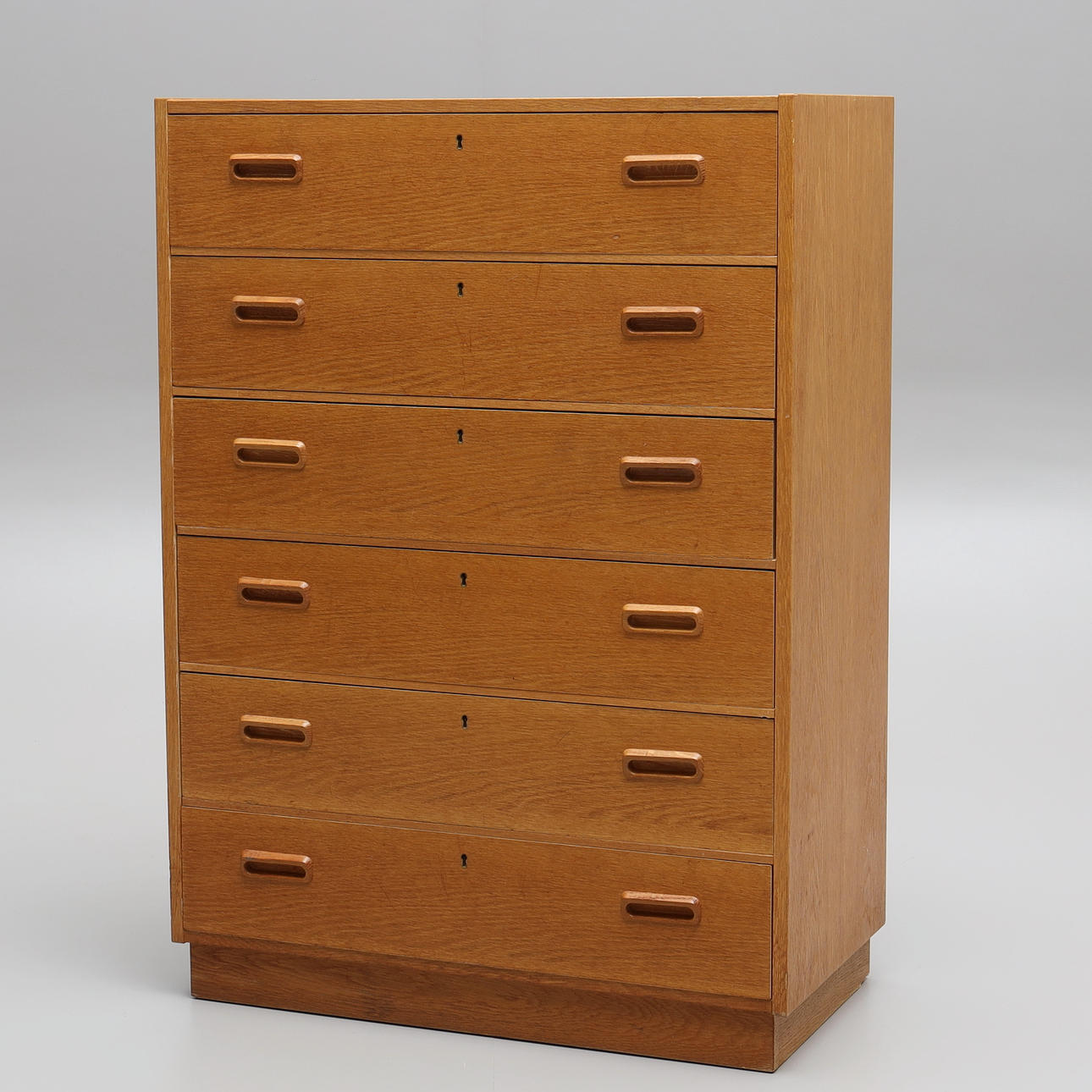 BYRÅ, teak, 1900-talets mitt.