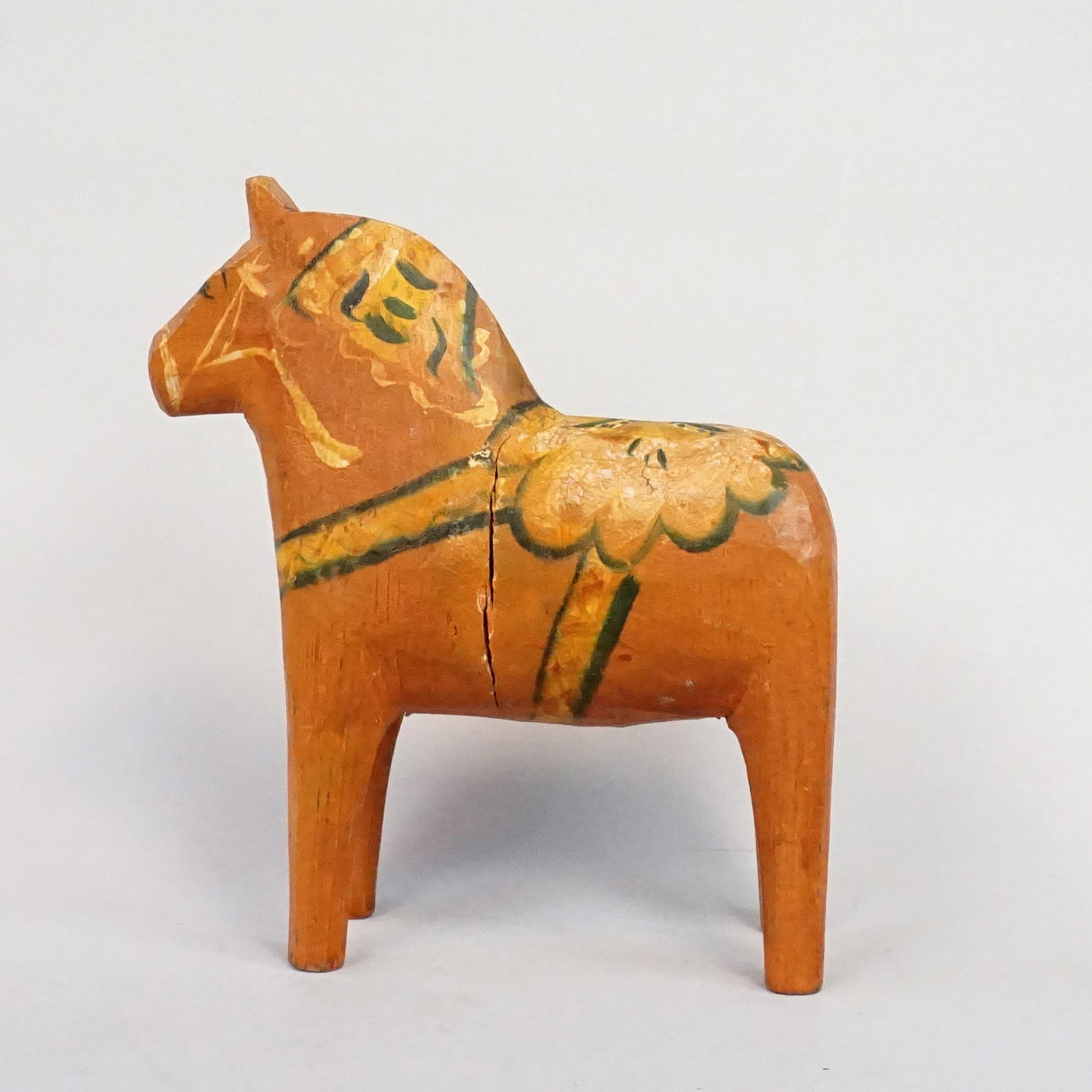 DALAHÄST, trä, 1900-talets första hälft.