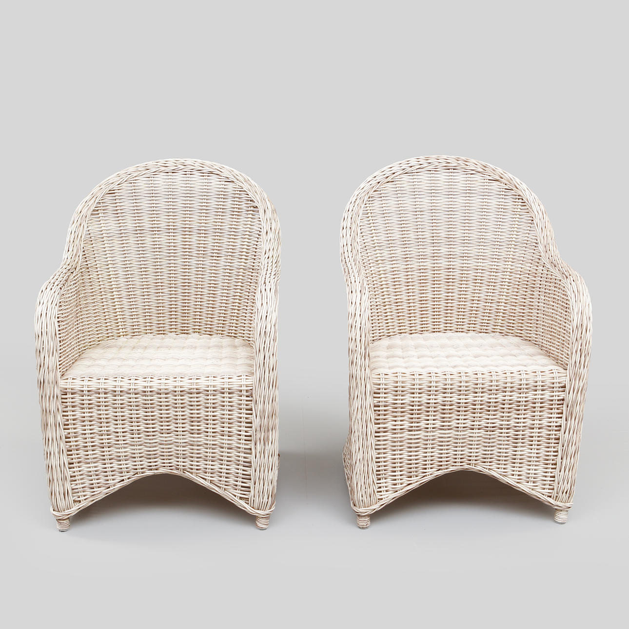 FÅTÖLJER, ett par, "Paulina" Brafab, samtida.