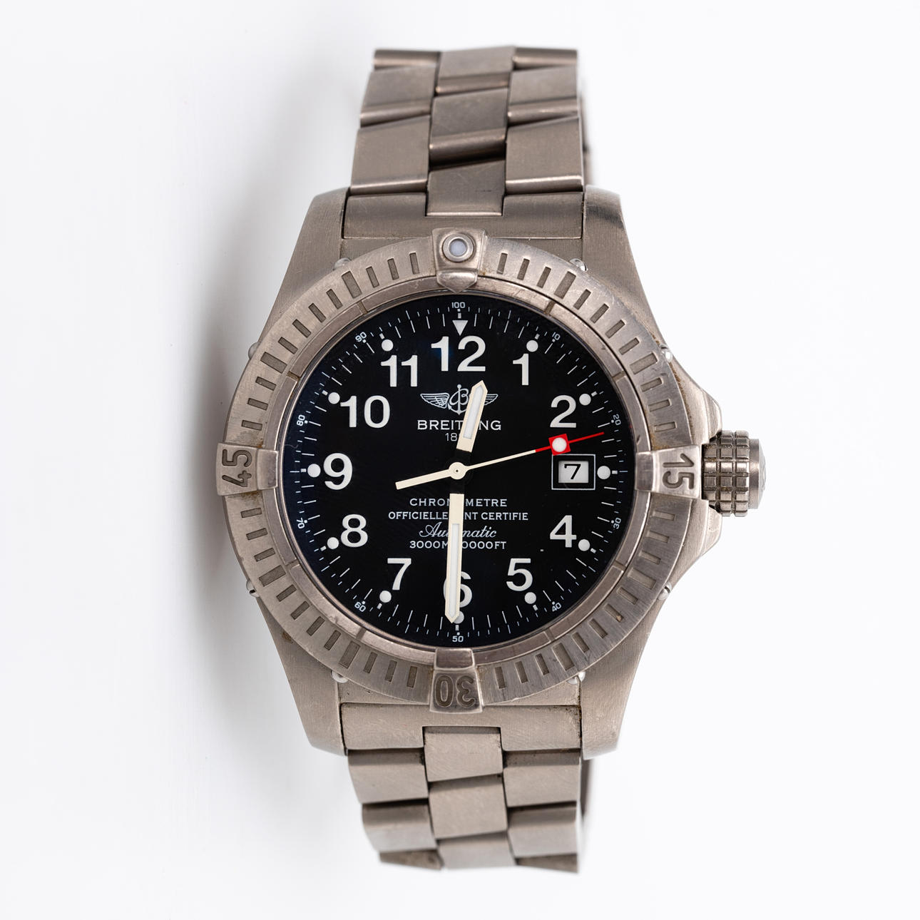 BREITLING. Breitling Avenger Seawolf wristwatch.