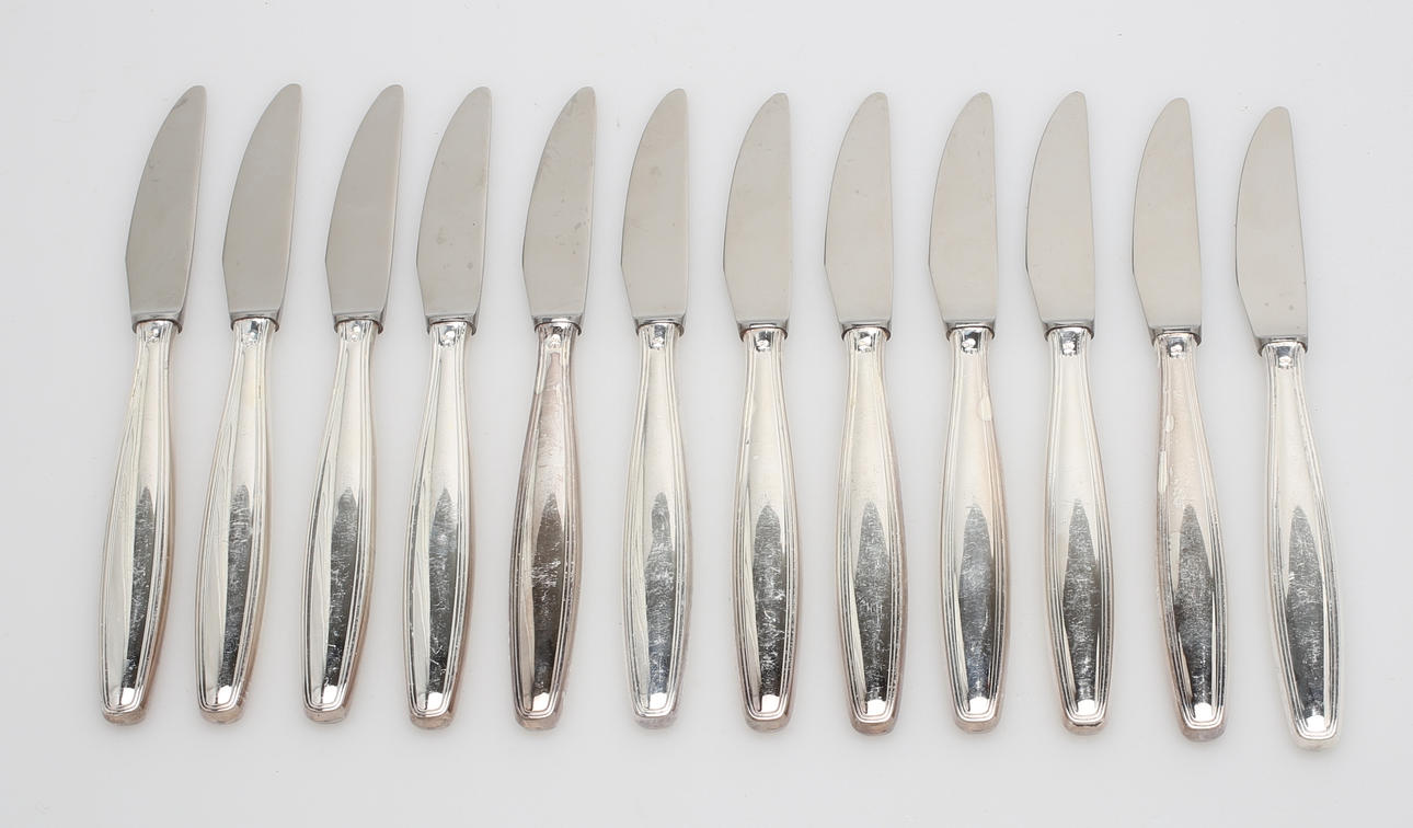 KNIVAR, 12 st, silver, "Parad", GAB, vikt 725 gram.