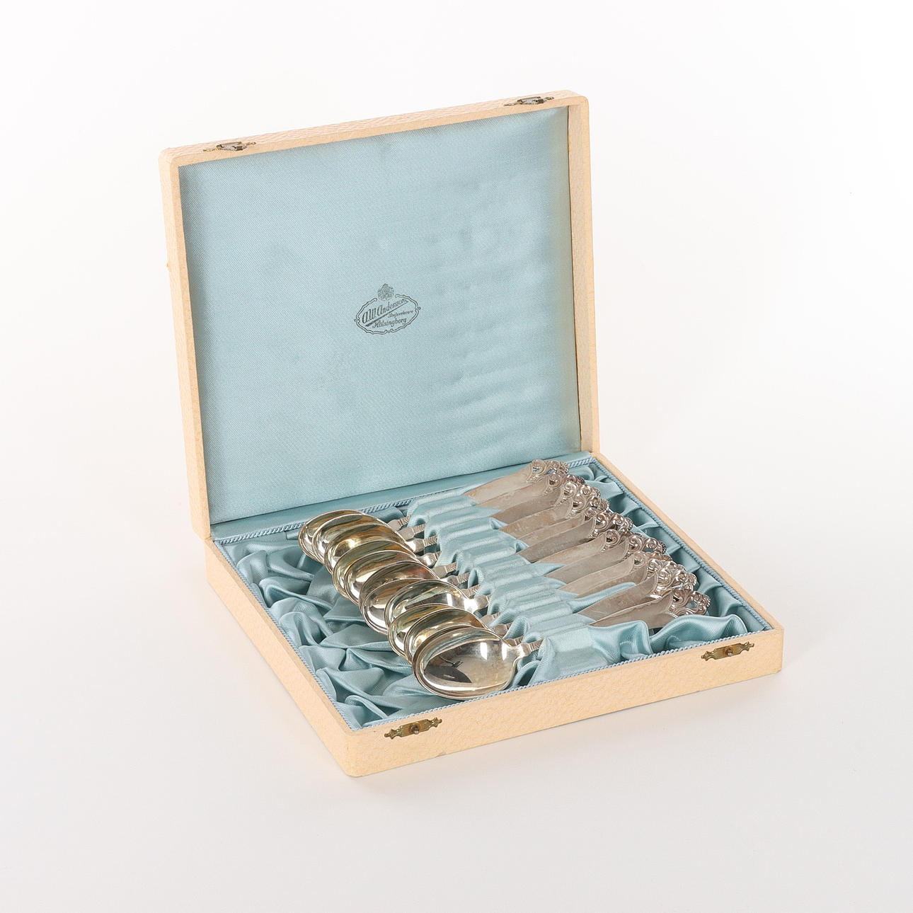 SILVERSKEDAR, 12 st, Norge, 1900-talets första hälft.