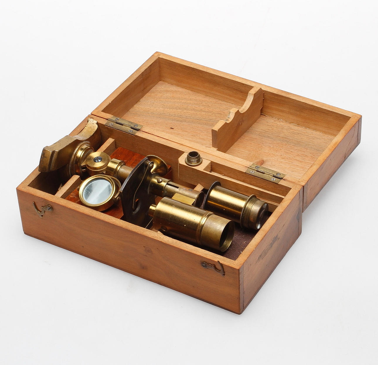 MIKROSKÅP, mässing, omkring 1900.