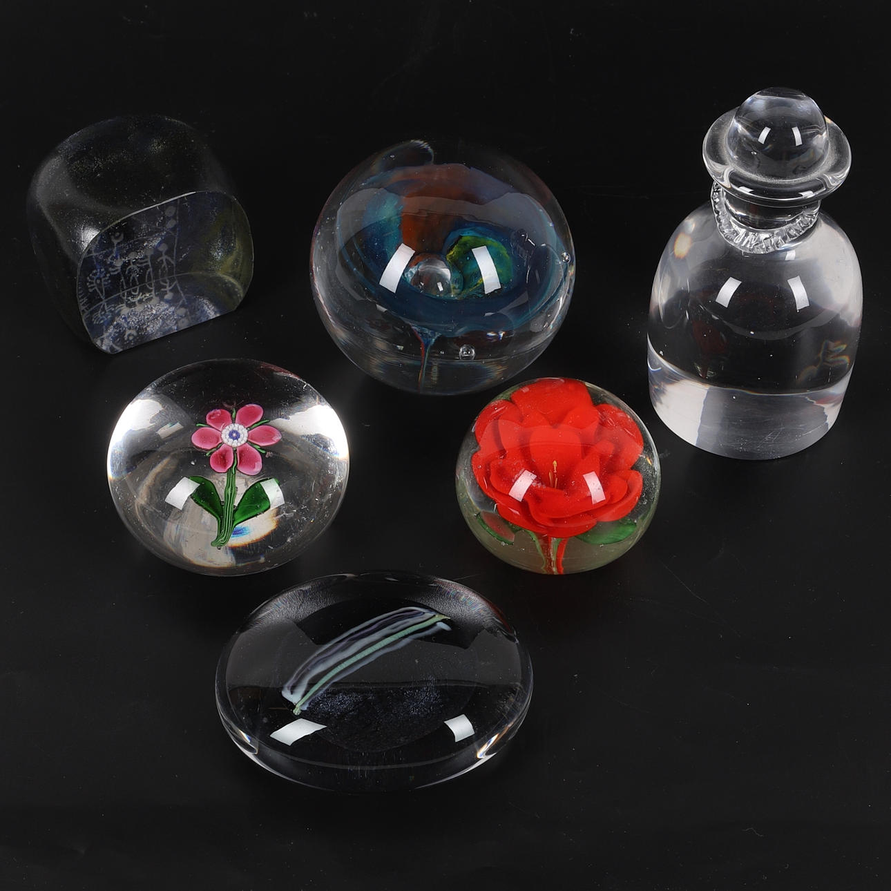 6 SCHREIBWAREN/FIGUREN, darunter Göran Wärff.