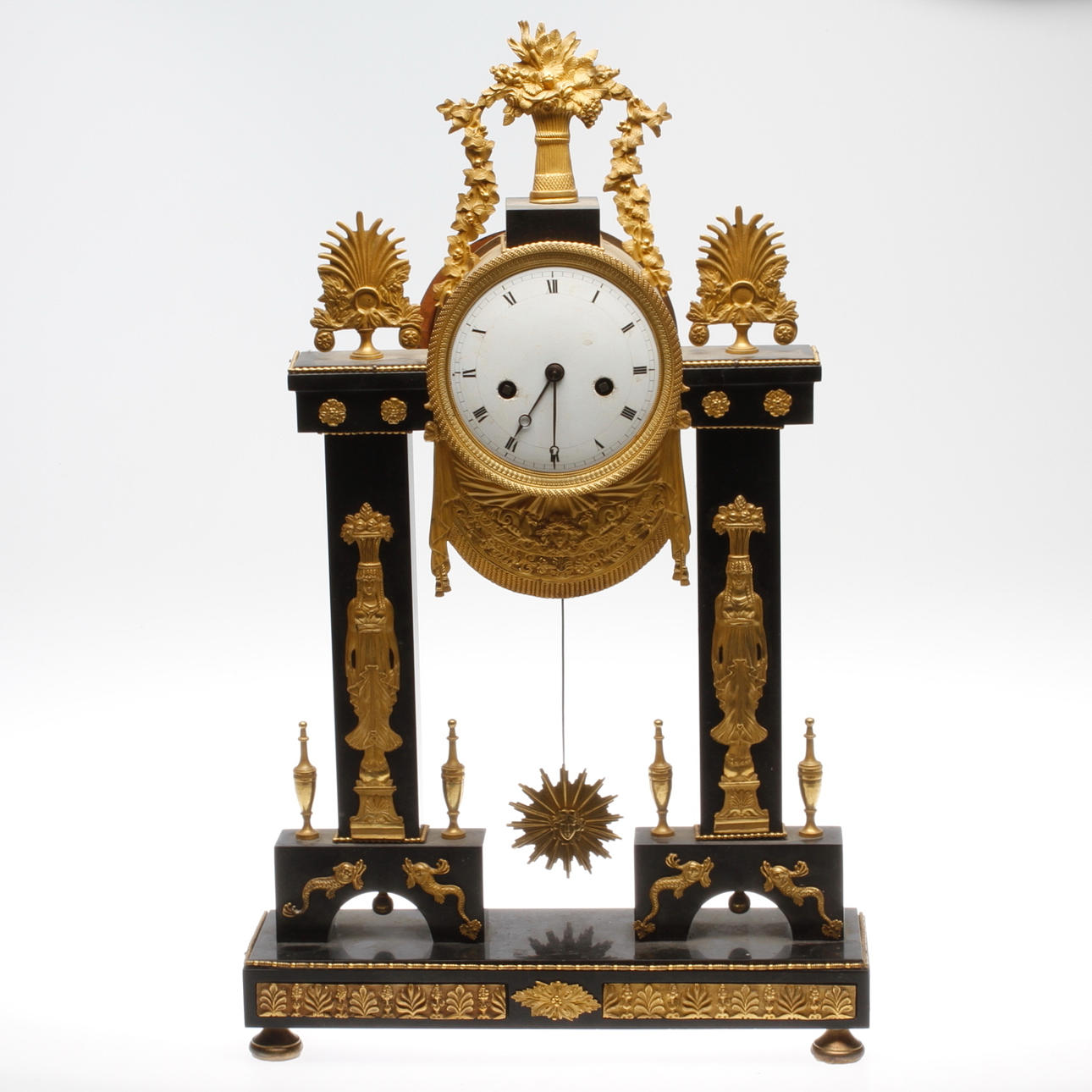 BORDSUR, empire, Frankrike, 1800-talets första hälft.