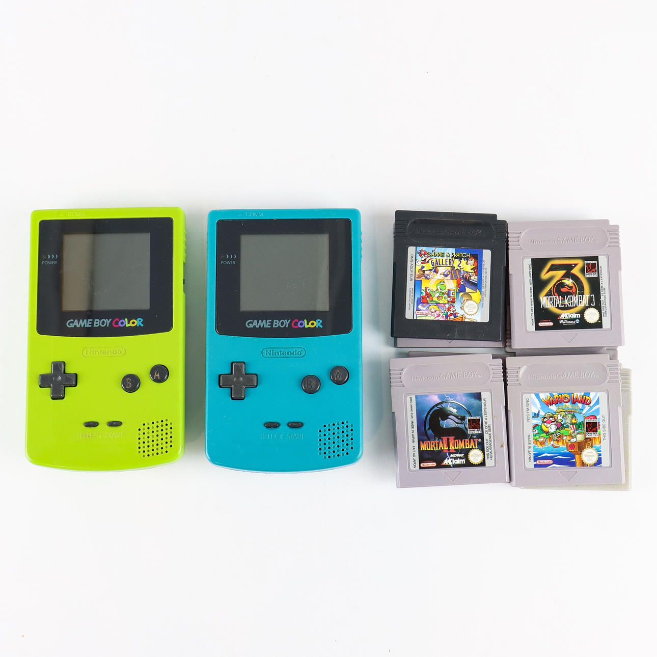 GAME BOY COLOR 2 pieces, with 8 games.