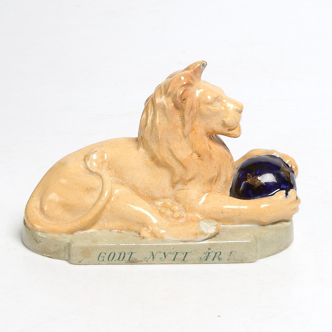 BREVPRESS, lejon, majolika, Göteborgs Porslinsfabrik, 1800-tal.