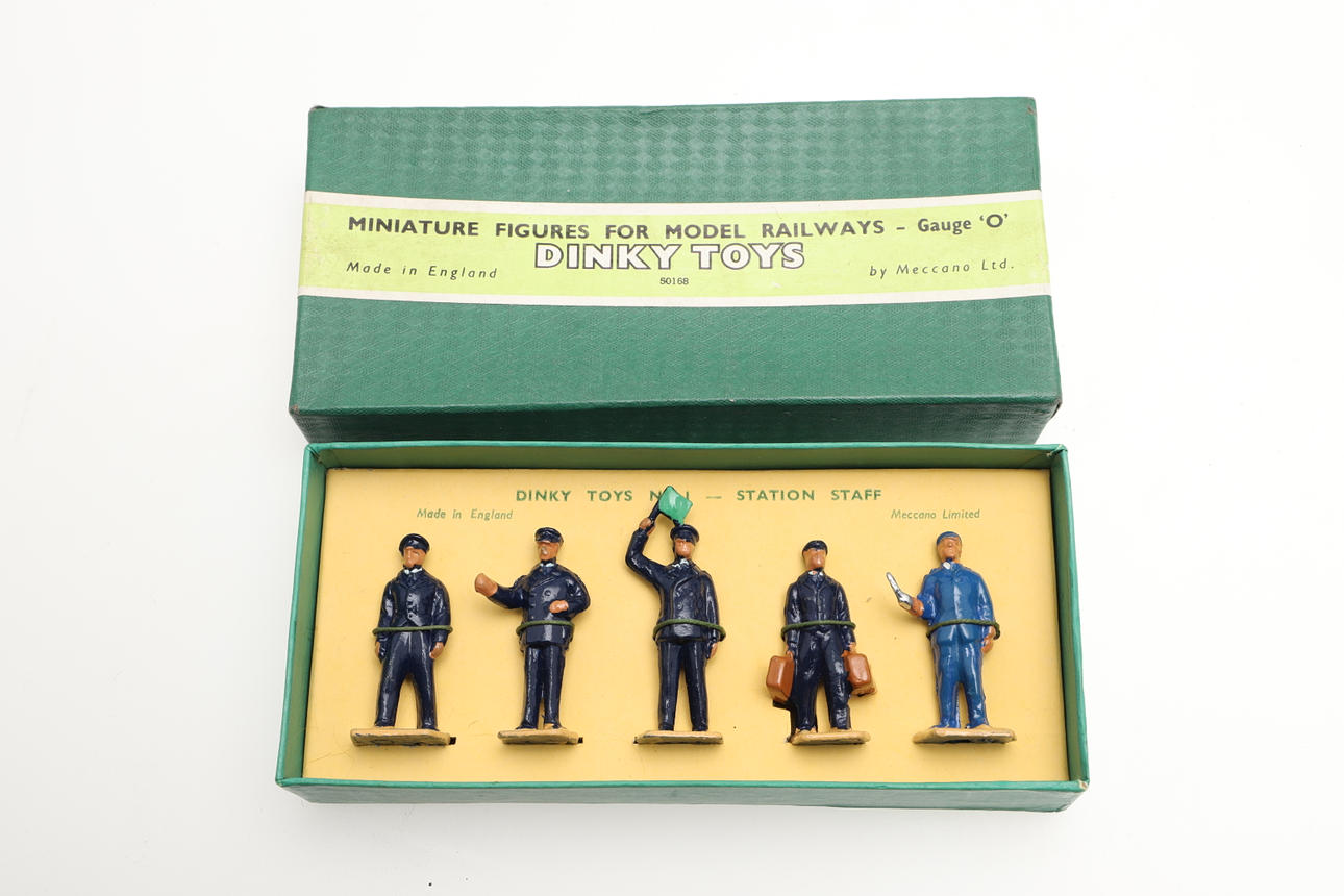 Dinky Toys GB n° 1 Station Staff personnel gare Meccano 1/43