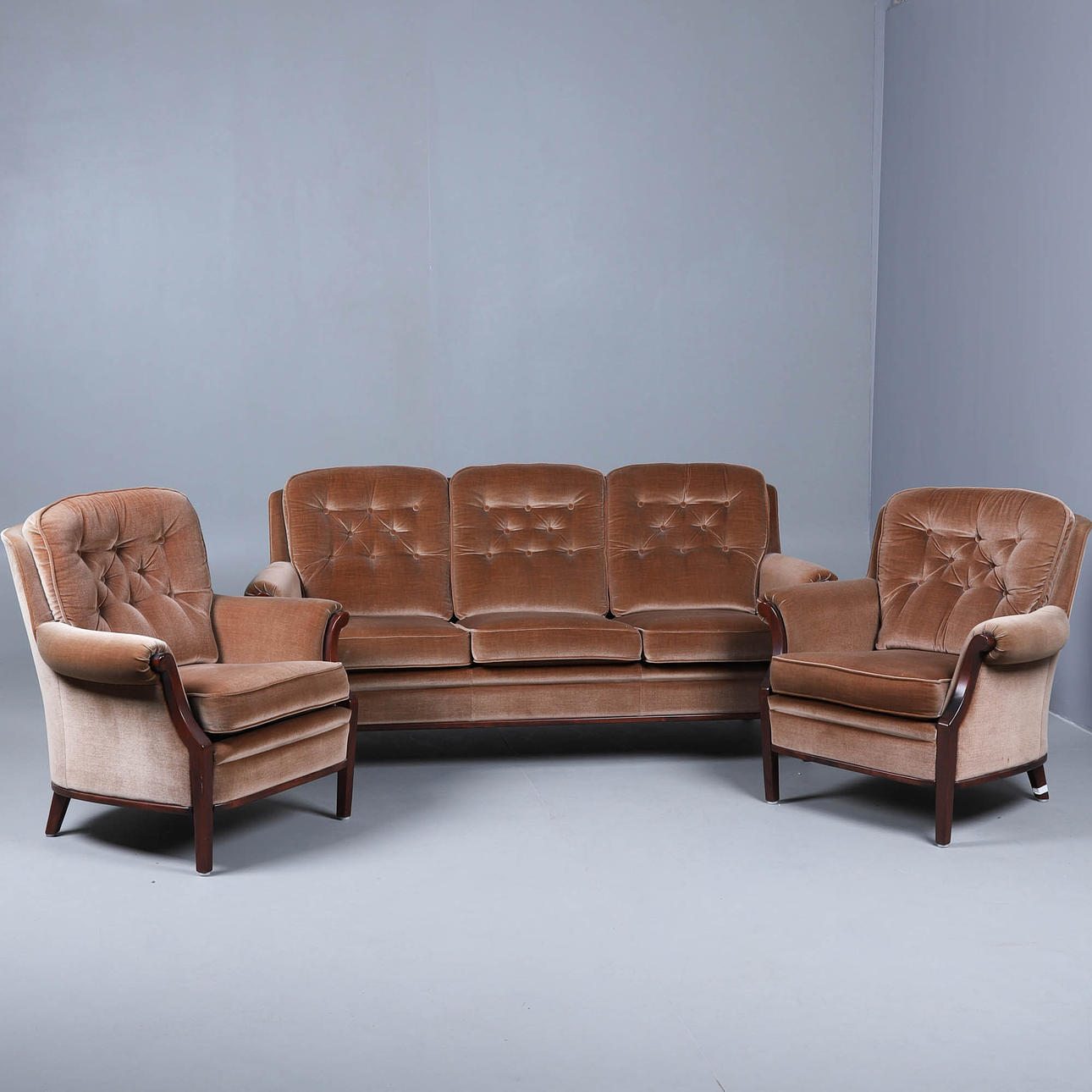 JUEGO DE SOFÁS, MARRÓN, TERCIOPELO, 3 PIEZAS.