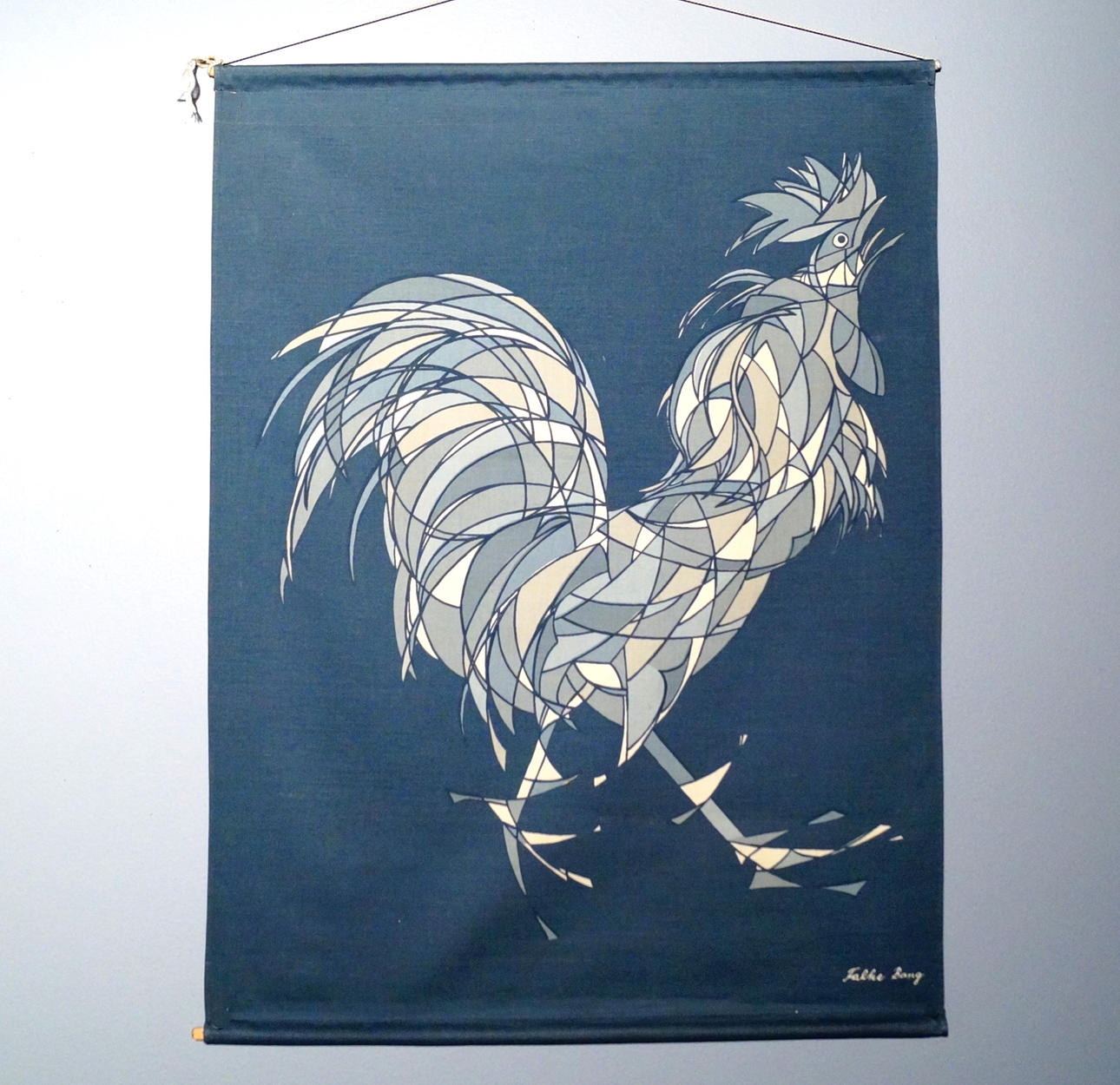 FOLKE BANG. perchas de pared, textil, gallo.