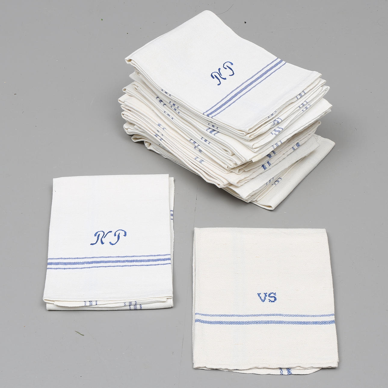 LINNEHANDDUKAR, 18 st.