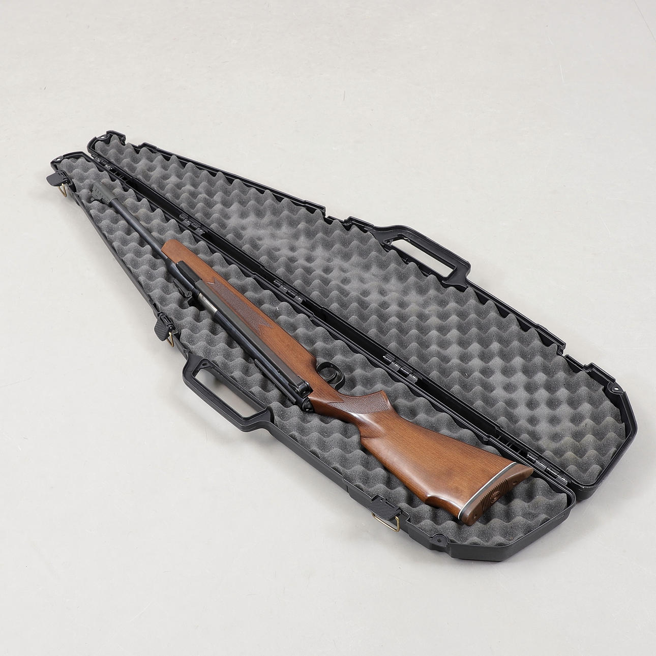 AIR RIFLE WITH GUN CASE, Diana, “Model 52".