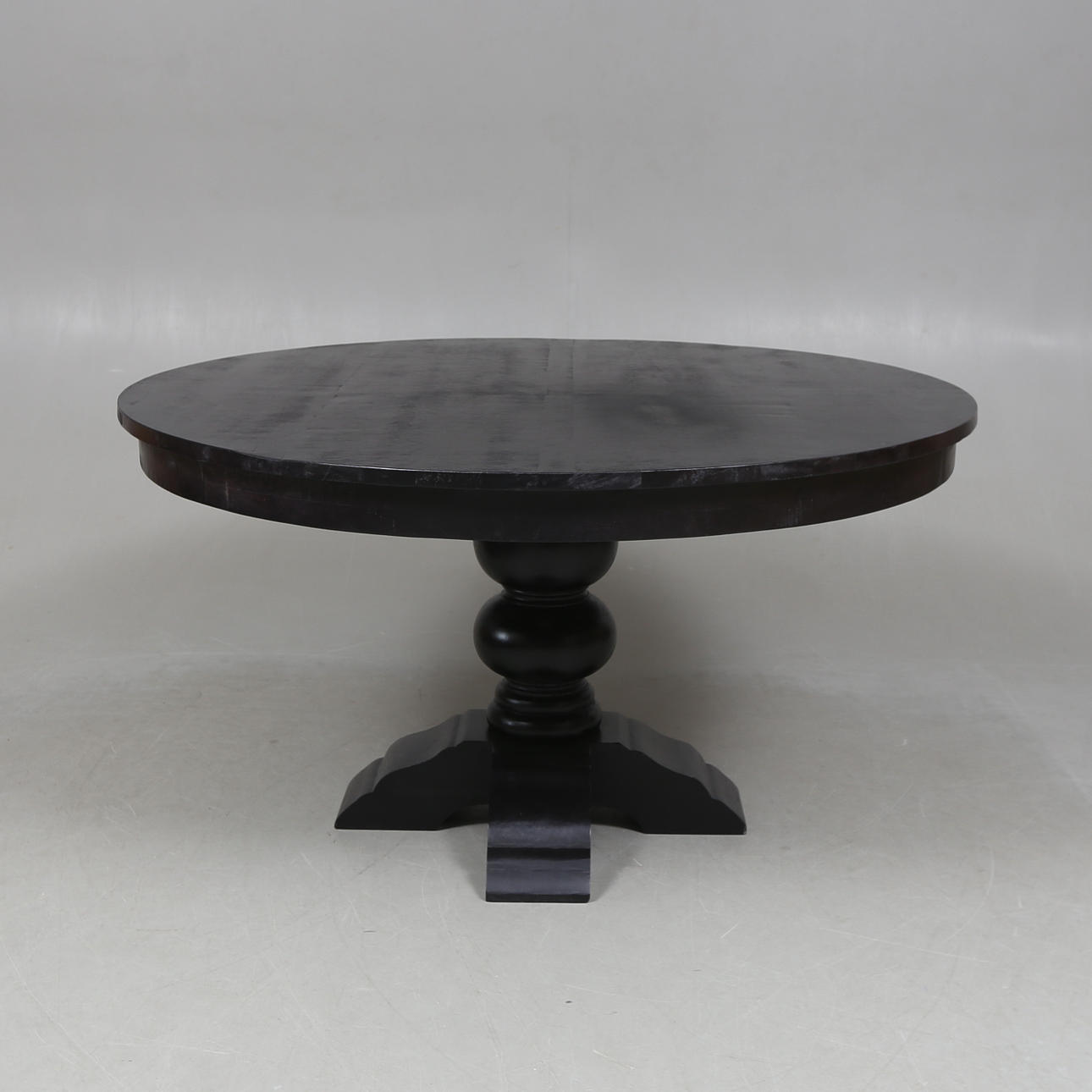 MESA DE COMEDOR, Madurai, Jotex.