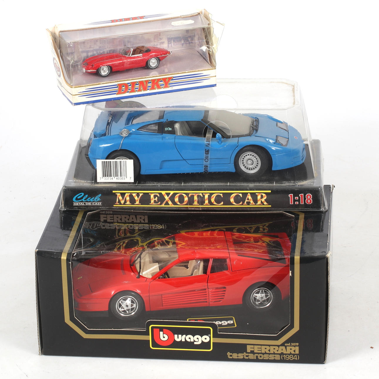 MALLIAUTOT, Jaguar E-tyyppi, Bugatti EB 110, Ferrari testarossa.